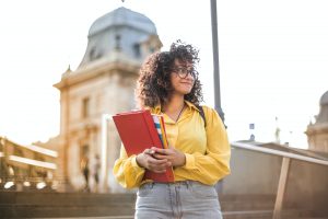 estudiar en españa, visa para estudiar en españa, como estudiar en españa, becas estudio españa, beneficios de estudiar en españa, requisitos para estudiar en españ, abogados de extranjeria, abogados en españa, abogados visados españa, migrow abogados, manuel felipe garoña